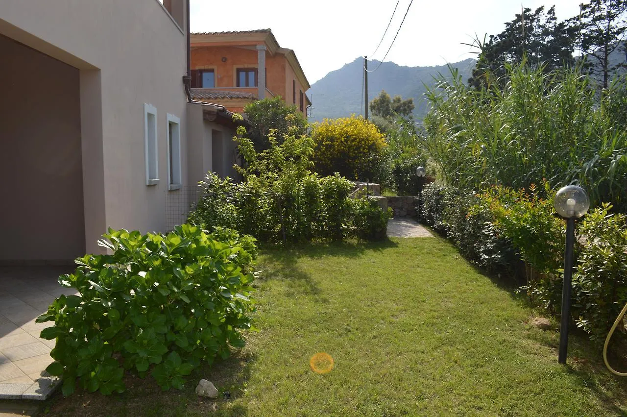 Pensjonat Guest Rooms Affittacamere San Teodoro